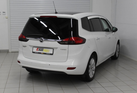 Opel Zafira 2013 года с пробегом 178 781 км, фото 8