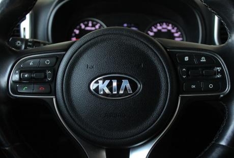 Kia Sportage 2018 года с пробегом 126 836 км, фото 19