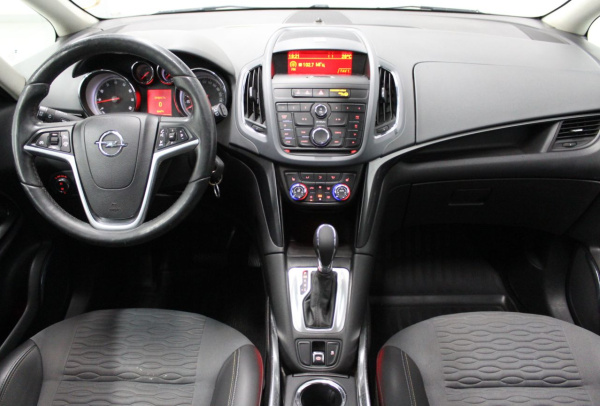 Opel Zafira 2013 года с пробегом 178 781 км, фото 21