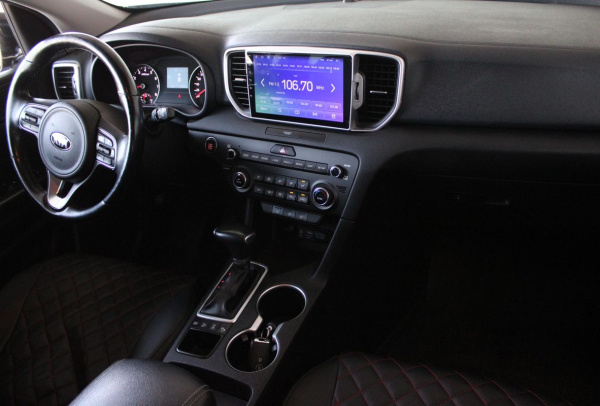 Kia Sportage 2018 года с пробегом 126 836 км, фото 13