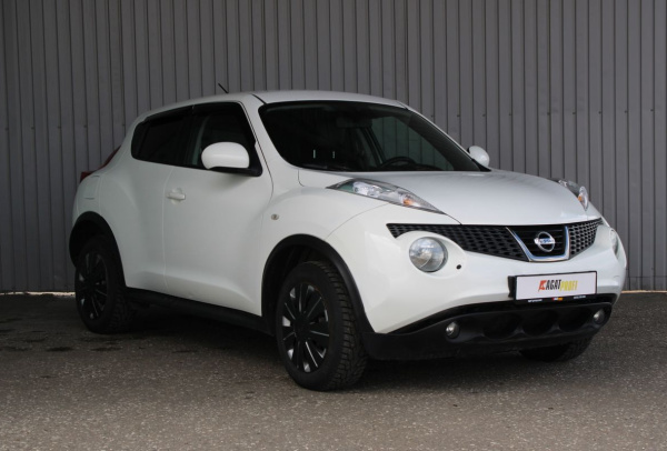 Nissan Juke 2012 года с пробегом 165 705 км, фото 3