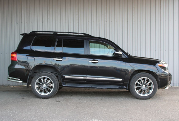 Toyota Land Cruiser 200 2012 года с пробегом 237 924 км, фото 4