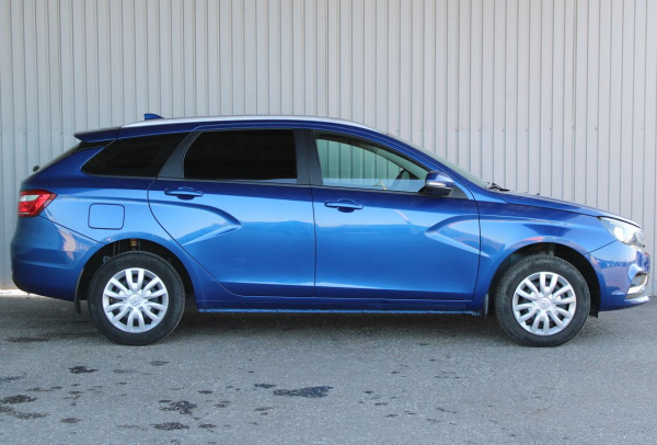 LADA Vesta SW 2021 года с пробегом 50 538 км, фото 4