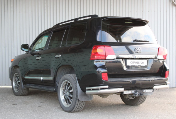 Toyota Land Cruiser 200 2012 года с пробегом 237 924 км, фото 7