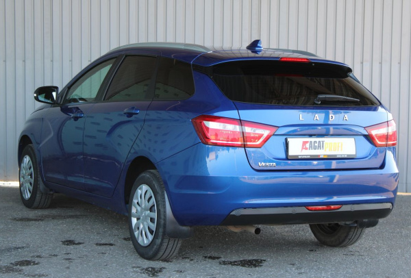 LADA Vesta SW 2021 года с пробегом 50 538 км, фото 8